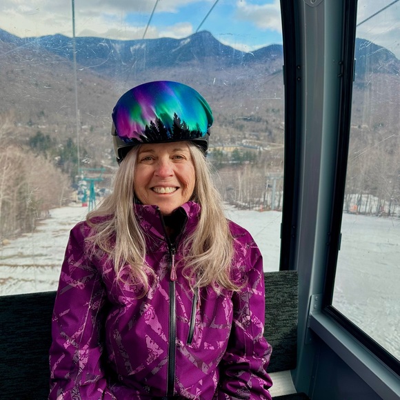 Meet your Posher, Ruthy - Picture 3 of 3